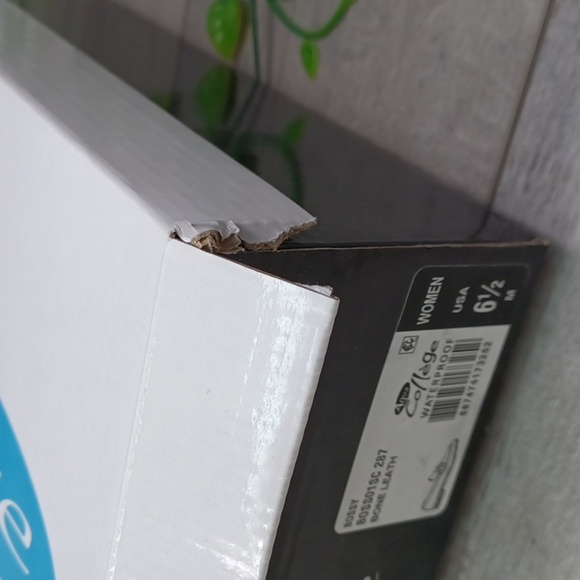 Aqua College Bossy Bone Leather Waterproof Loafer NIB - Picture 8 of 9